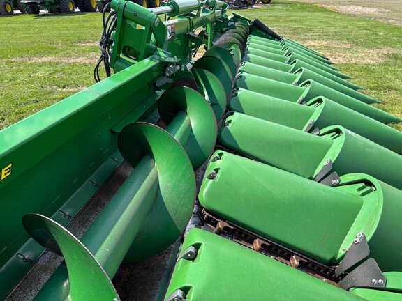 Used 2024 John Deere C12F Corn and Row Crop headers at Koenig Equipment in Anna, OH - Photo12