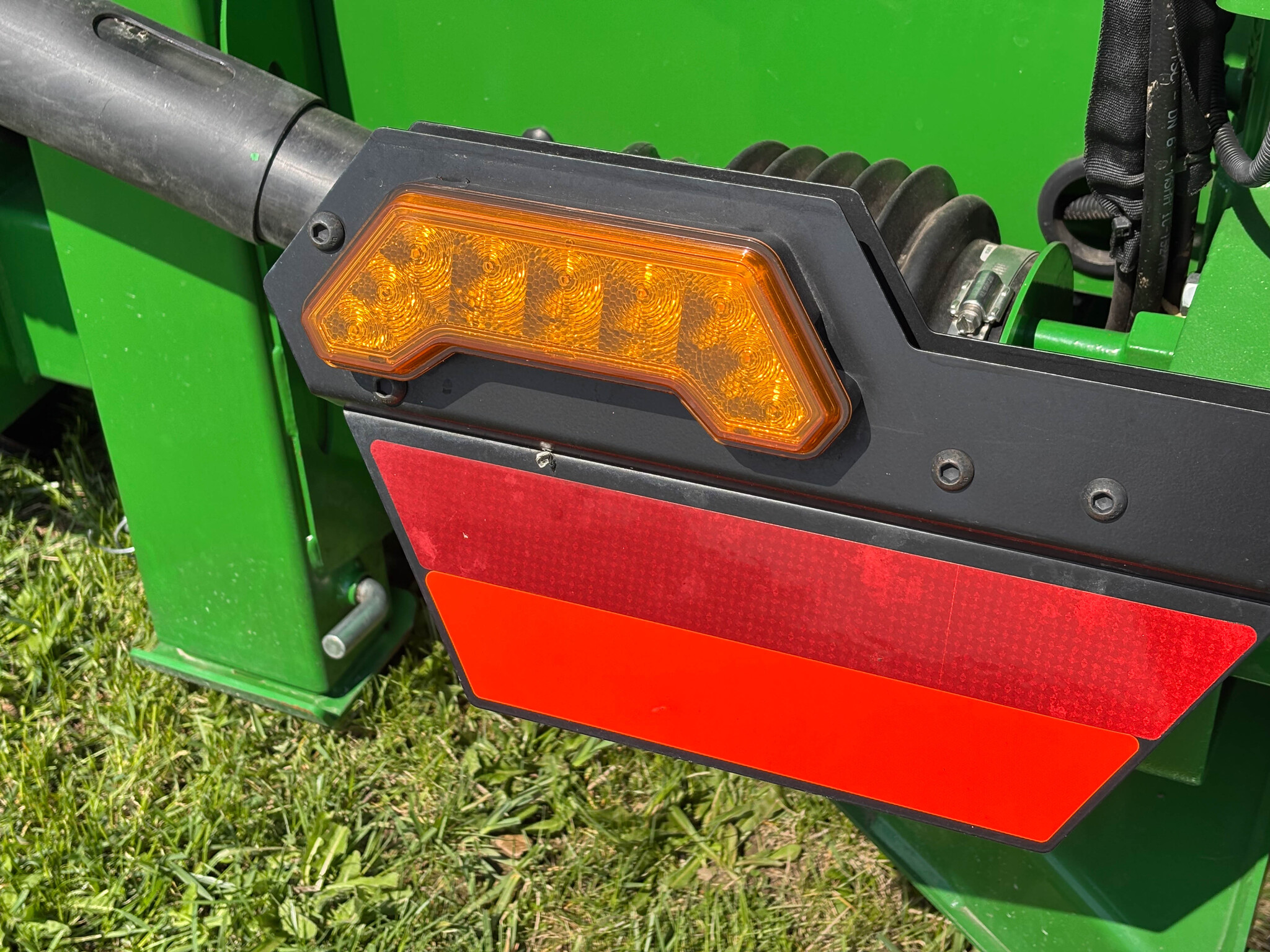 Used 2024 John Deere C12F Corn and Row Crop headers at Koenig Equipment in Anna, OH - PhotoXL20