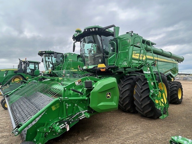 2024 John Deere X9 1100 Image 1