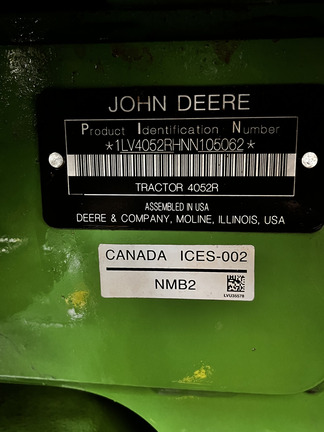 Photo of 2022 John Deere 4052R