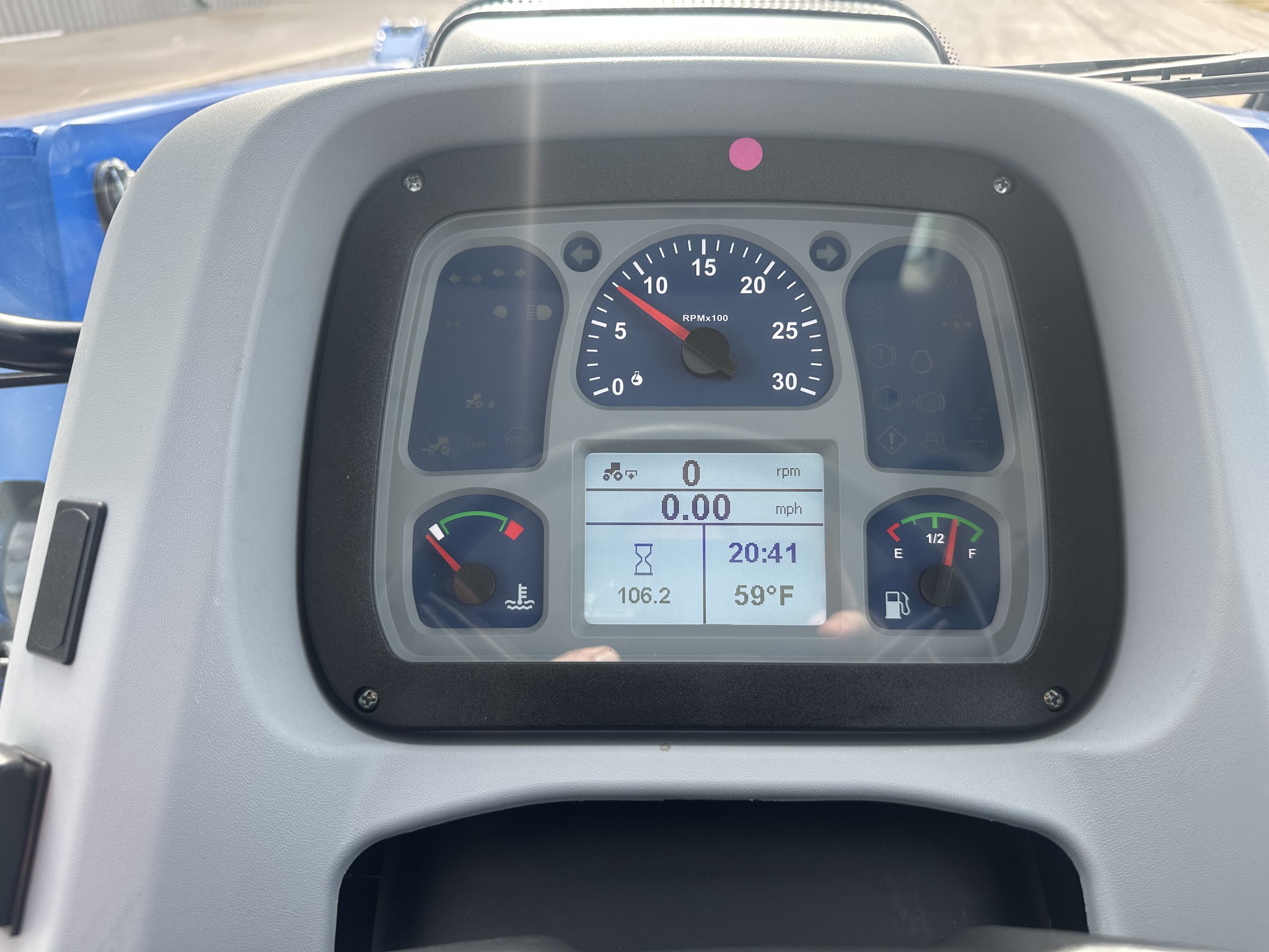 2023 New Holland Workmaster 55 Image 35