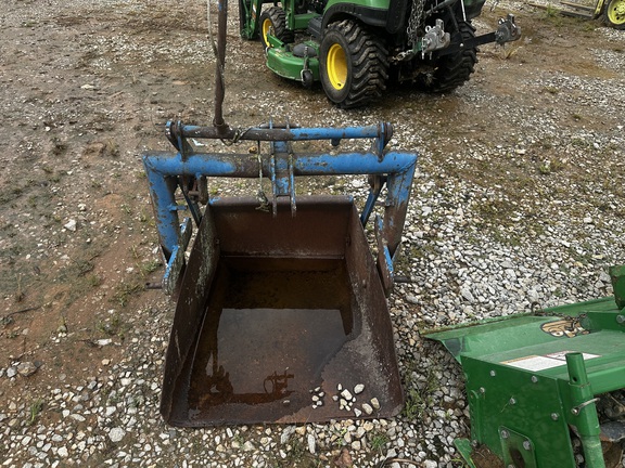 2009 John Deere 3005