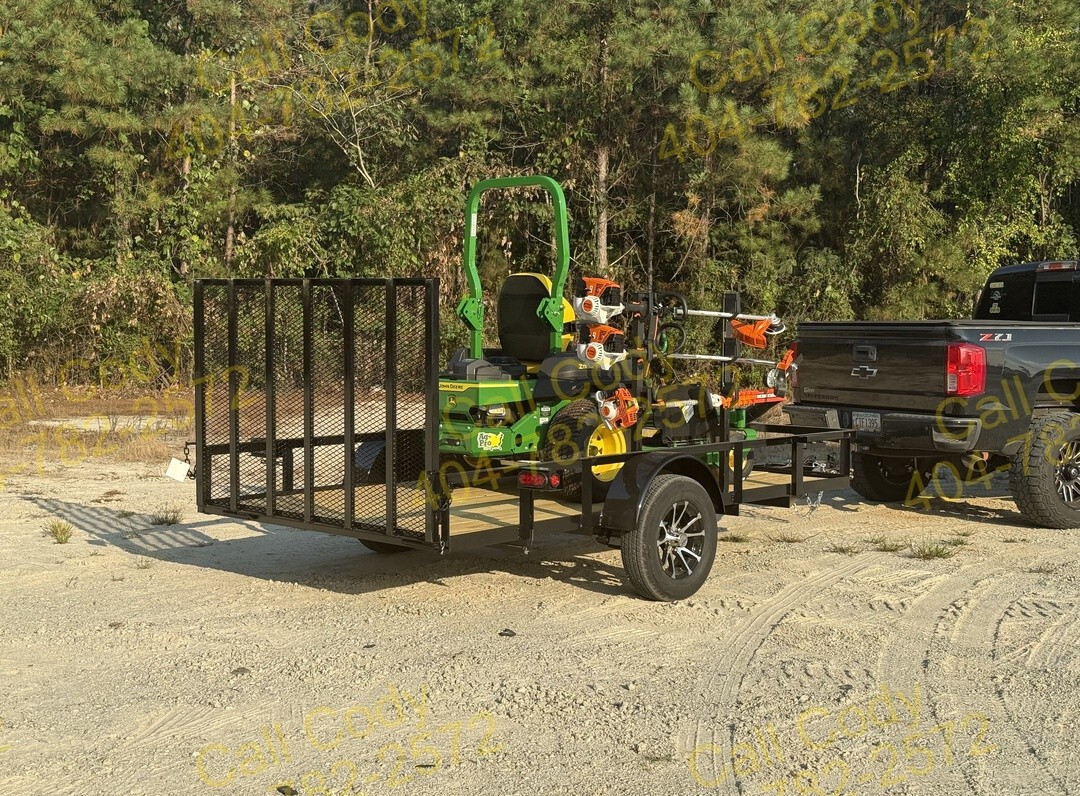 2025 John Deere Z730M LANDSCAPE PACKAGE Image 5