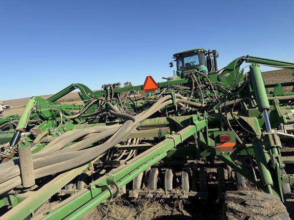 2010 John Deere 1830 (4th thumbnail)