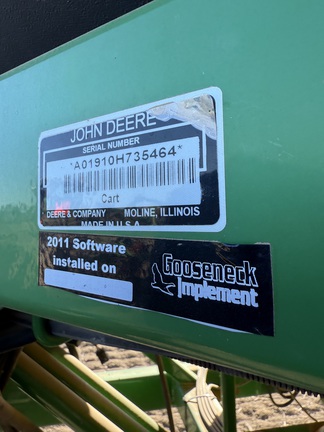 2010 John Deere 1830 (35th thumbnail)