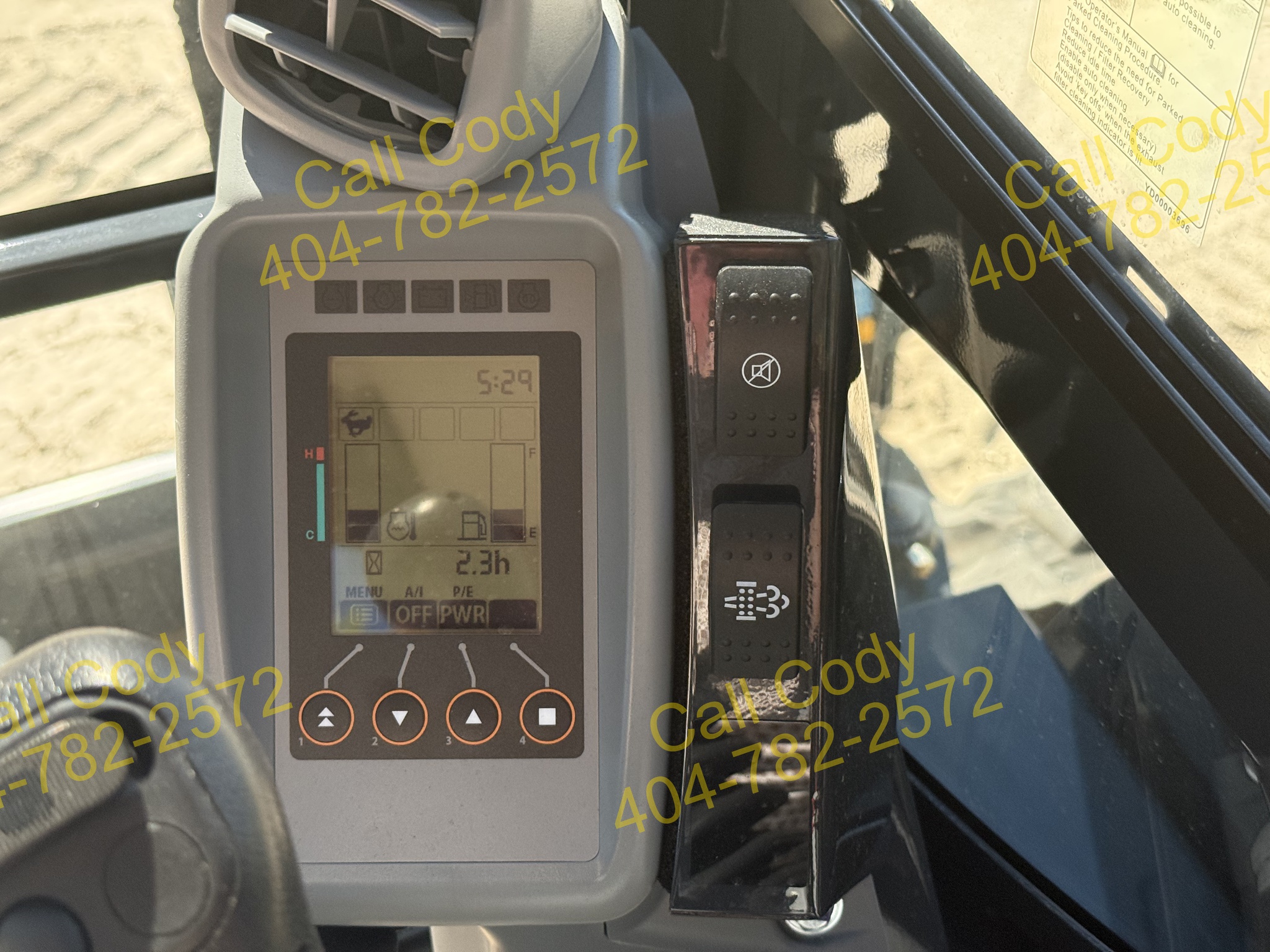 2025 John Deere 50 P Image 8