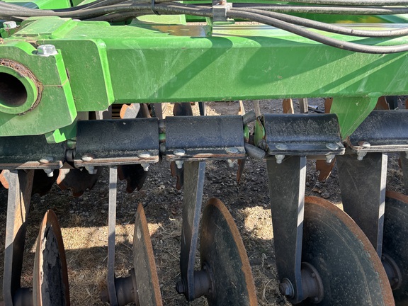 Used 2021 John Deere 2680H Disks at Horizon Ag & Turf in Wetaskiwin, AB - Photo4