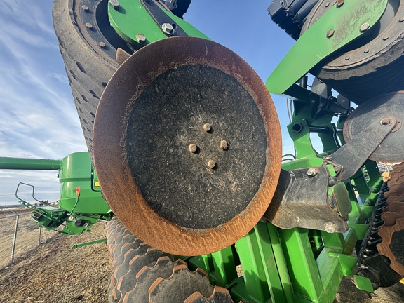 Used 2021 John Deere 2680H Disks at Horizon Ag & Turf in Wetaskiwin, AB - Photo25