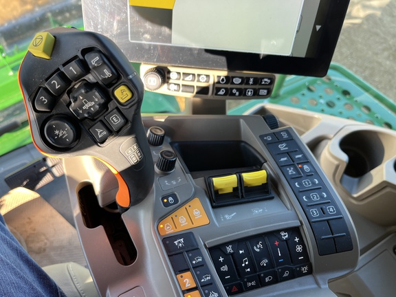 Used 2025 John Deere X9 1100 Combines at Horizon Ag & Turf in High Prairie, AB - Photo21