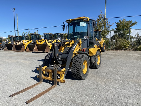 Photo of 2017 John Deere 244K-II