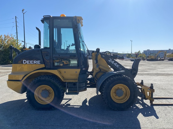 2017 John Deere 244K-II
