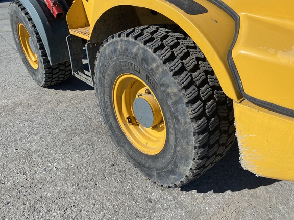 2017 John Deere 244K-II