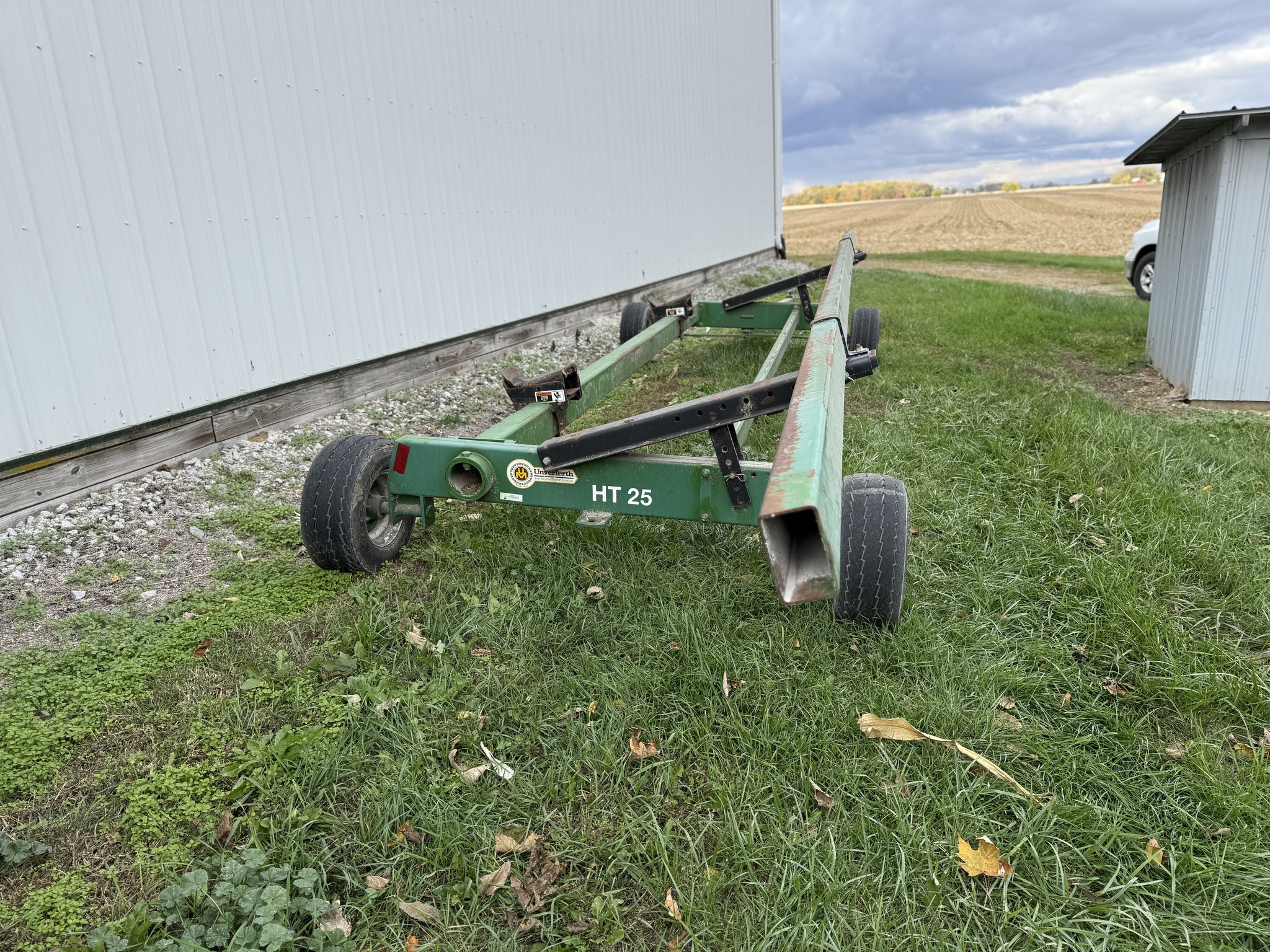 1996 Unverferth HT-25 Image 2