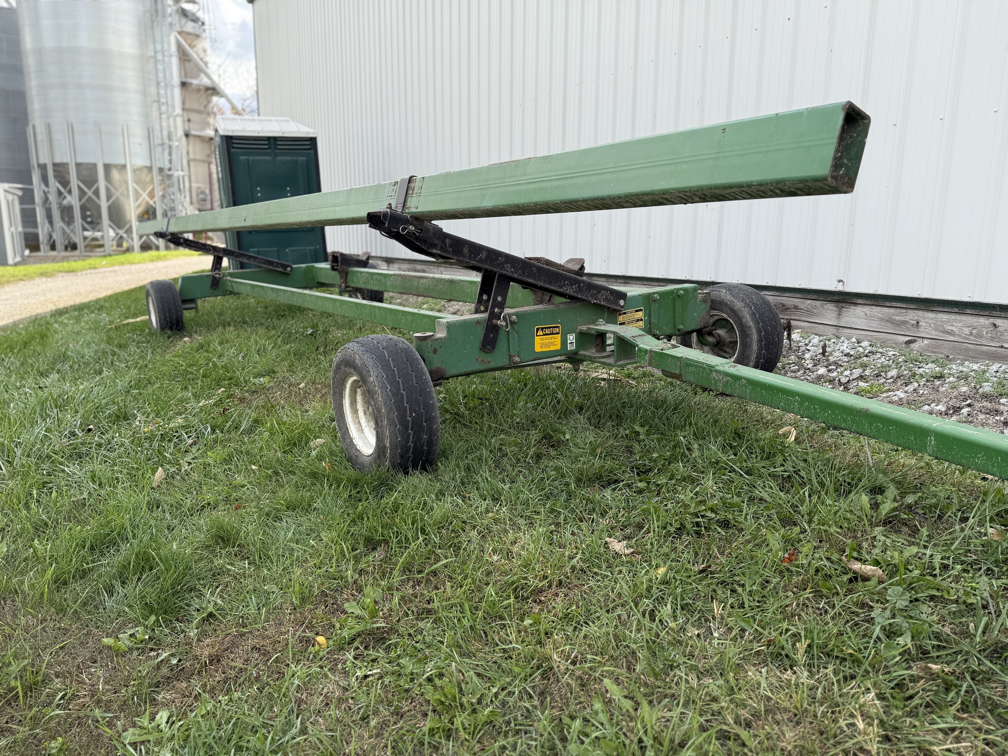 1996 Unverferth HT-25 Image 1