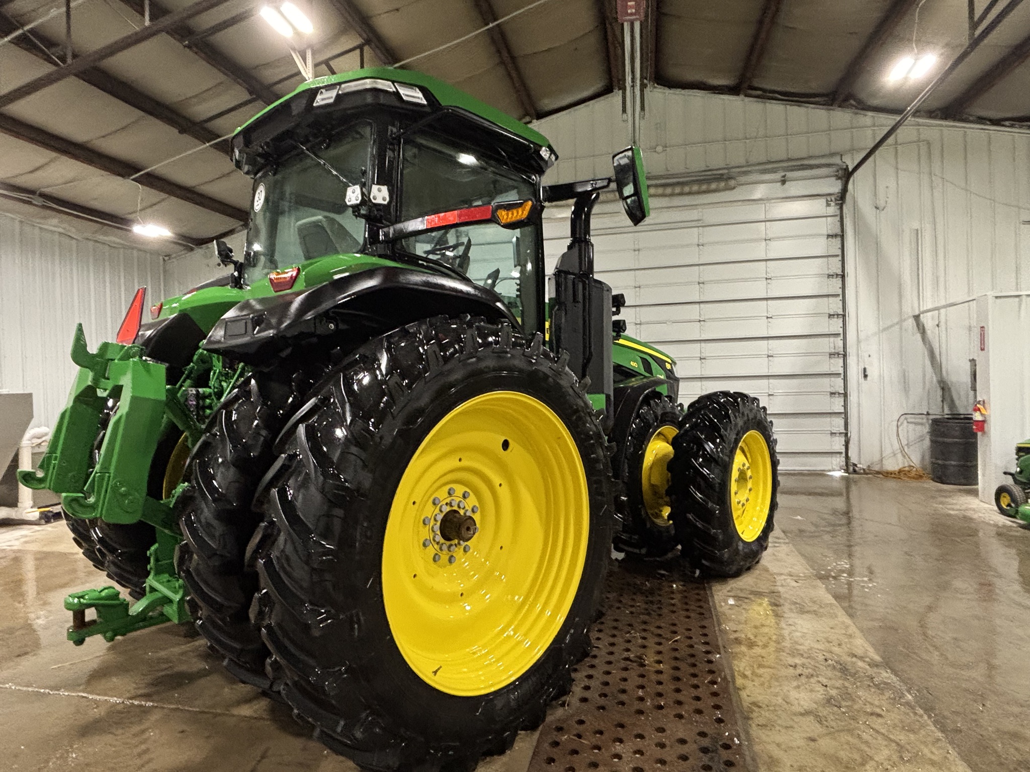 2024 John Deere 8R 410 Image 6