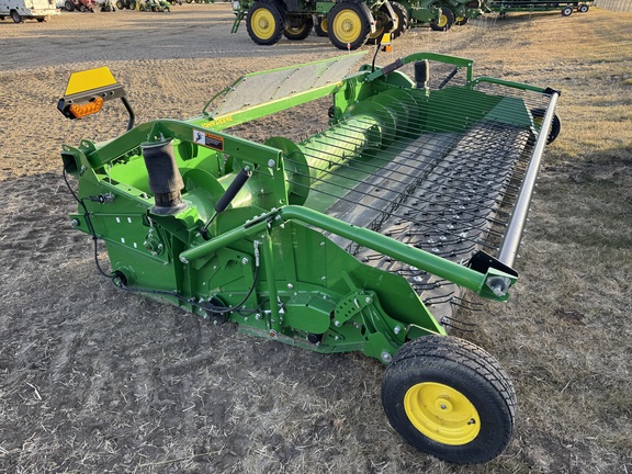 Used 2023 John Deere X9 1000 Combines at Horizon Ag & Turf in Warburg, AB - Photo6
