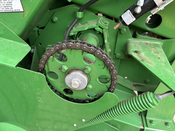 2023 John Deere 560M (4th thumbnail)