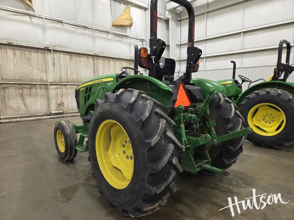 Photo of 2022 John Deere 5055E