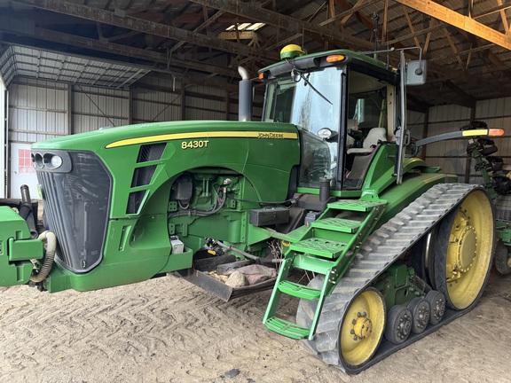  John Deere 8430T