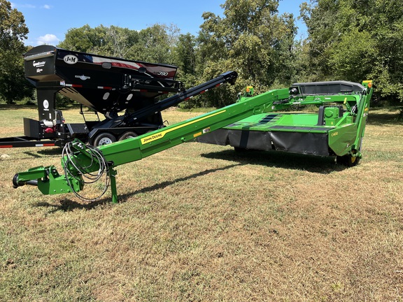 2023 John Deere C400