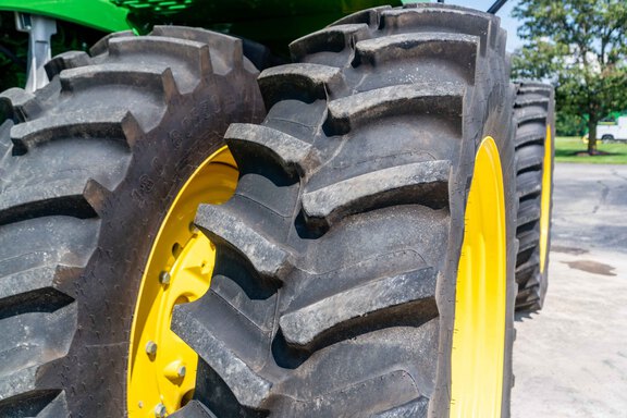 Used 2025 John Deere 9R 440 Articulated 4WD Tractors at Koenig Equipment in Anna, OH - Photo10