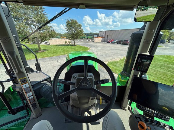 Used 2025 John Deere 9R 440 Articulated 4WD Tractors at Koenig Equipment in Anna, OH - Photo31