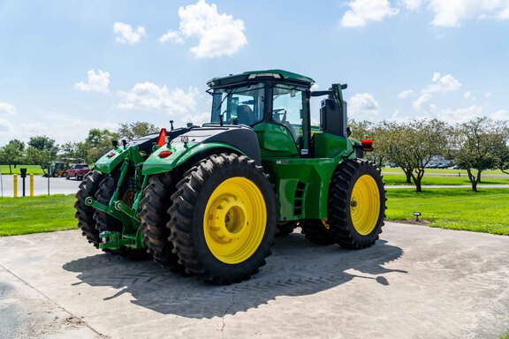 Used 2025 John Deere 9R 440 Articulated 4WD Tractors at Koenig Equipment in Anna, OH - Photo4