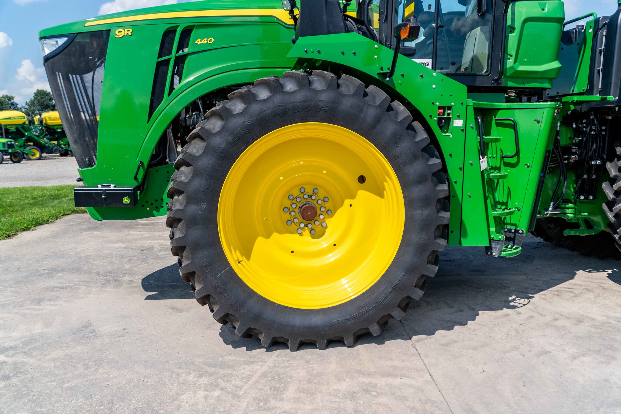 Used 2025 John Deere 9R 440 Articulated 4WD Tractors at Koenig Equipment in Anna, OH - PhotoXL8