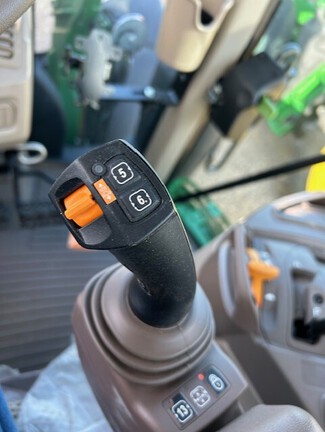 2024 John Deere 6155M (10th thumbnail)