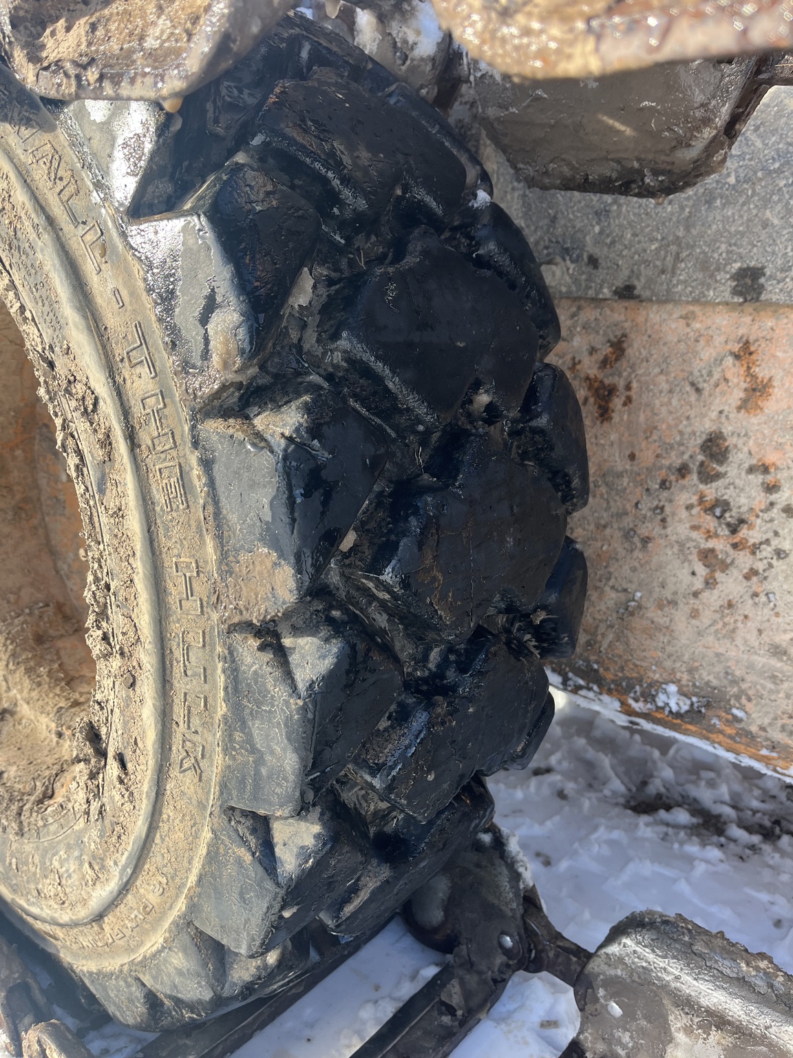 2013 Case SV300 Image 10