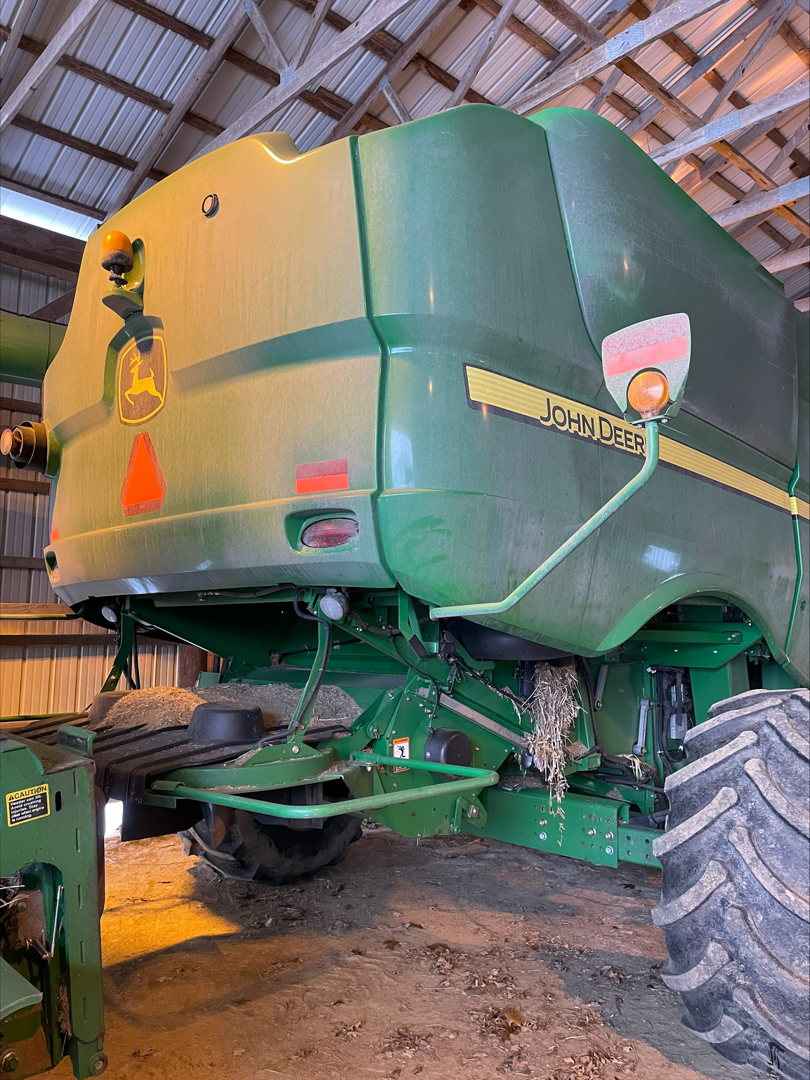 2013 John Deere S680 Image 2