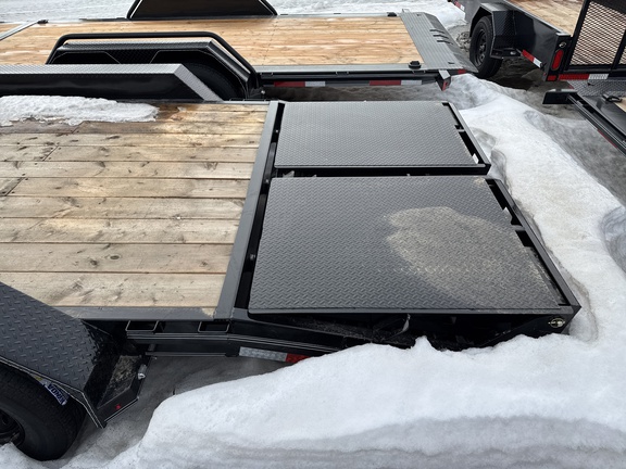 New In-Stock 2026 Double A EQ217-24 Trailers at Horizon Ag & Turf in Lloydminster, AB - Photo7