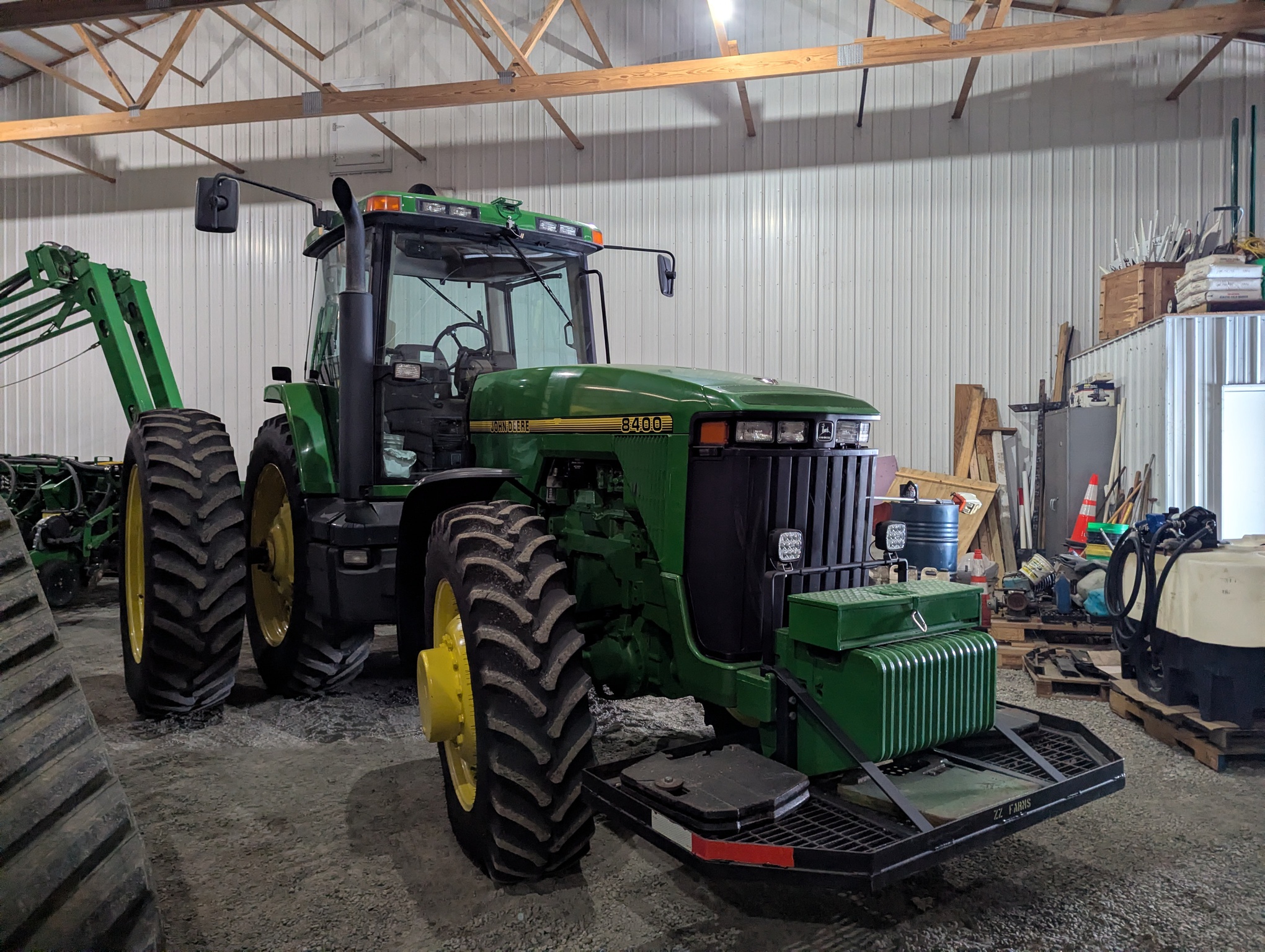 1995 John Deere 8400 Image 2