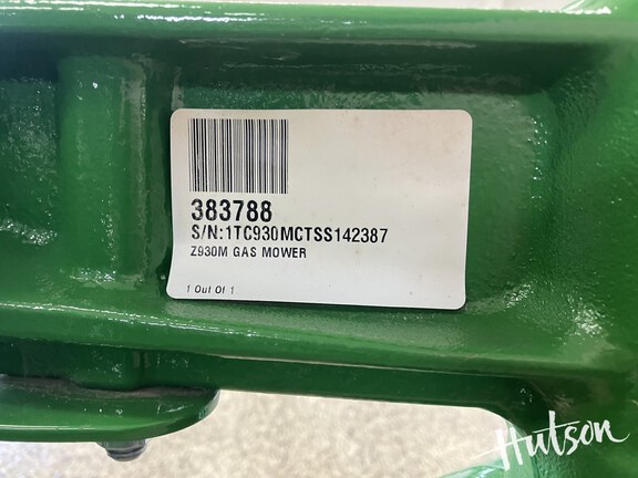 Photo of 2025 John Deere Z930M