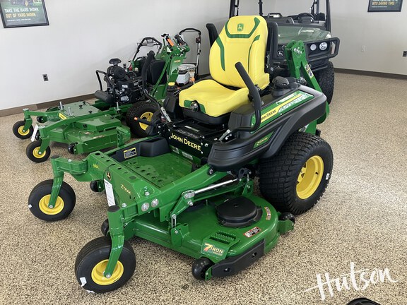 Photo of 2025 John Deere Z930M