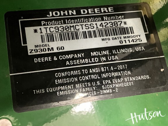 Photo of 2025 John Deere Z930M