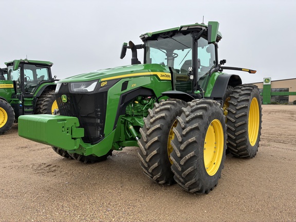 2025 John Deere 8R 370 - Photo1