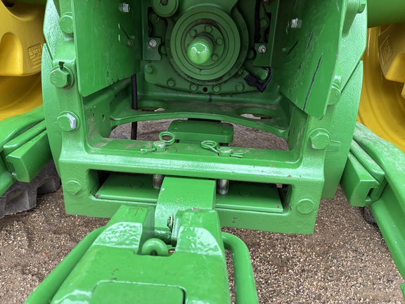 2025 John Deere 8R 370 - Photo34