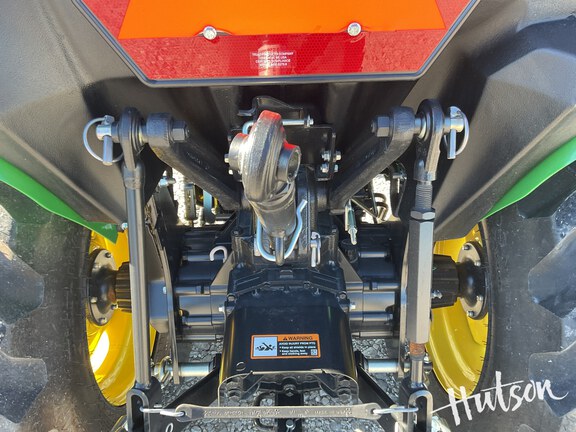 Photo of 2025 John Deere 3025E