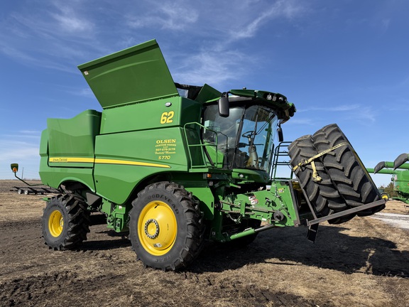  John Deere S770
