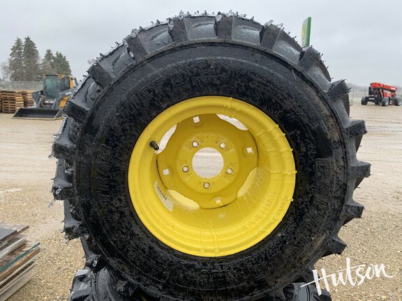 Photo of Carlisle 23x12.00-12