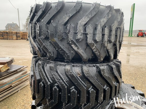 Photo of Carlisle 23x12.00-12