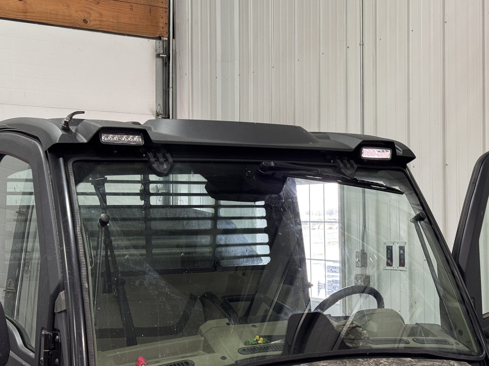 2023 John Deere XUV 835R at Heritage Tractor in Galesburg, IL