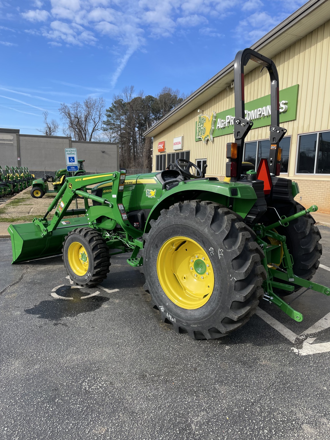 2024 John Deere 4044M Image 2