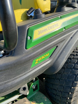 2025 John Deere Z930M-7