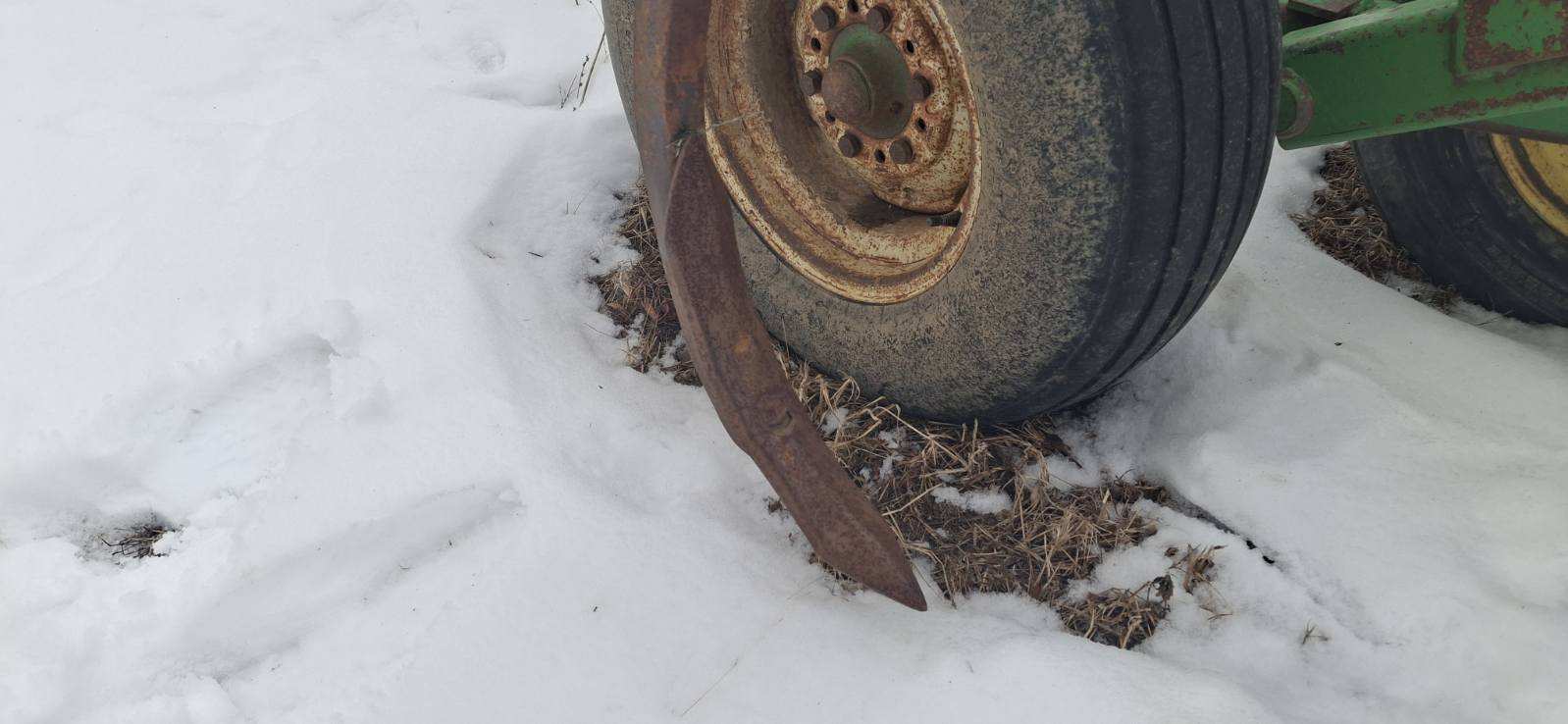 1989 John Deere 714 Image 7