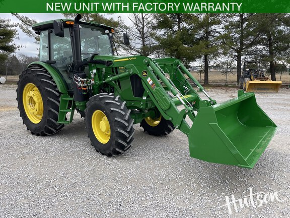 Photo of 2025 John Deere 6135E