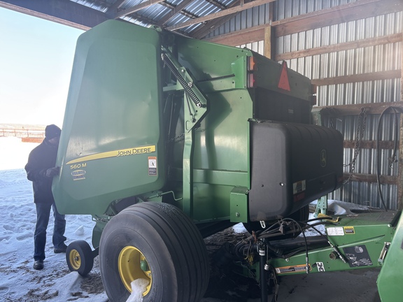 Used 2018 John Deere 560M Round Balers at Horizon Ag & Turf in Lloydminster, AB - Photo7