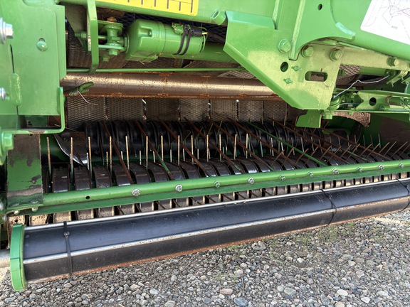 Used 2018 John Deere 560M Round Balers at Horizon Ag & Turf in Lloydminster, AB - Photo11