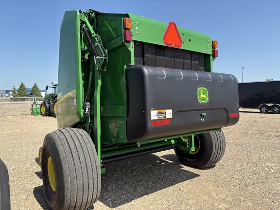Used 2018 John Deere 560M Round Balers at Horizon Ag & Turf in Lloydminster, AB - Photo3
